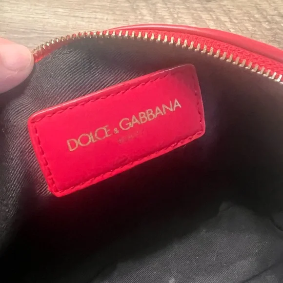 Dolce and Gabbana cosmetic case - Picture 2 of 8
